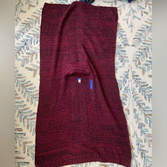 Apt 9 Poncho - Picture 2 of 3